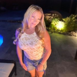 Meet your Posher, Janessa